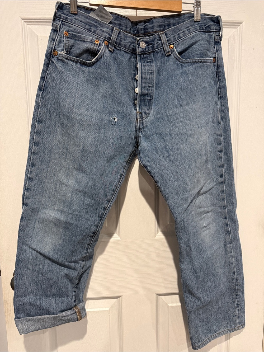 Levi's 501 natural distress